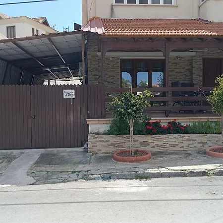 Easy Access * 라르나카